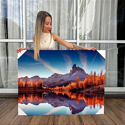 Quadro Decorativo Canvas Montanhas e Pinheiros Espelhados em Lago Cristalino Horizontal