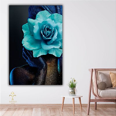 Quadro Decorativo Canvas Floral Rosa Na Cor Azul Vertical