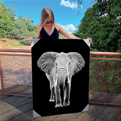Quadro Decorativo Canvas Animais Elefante Caminhando em Fundo Preto Vertical