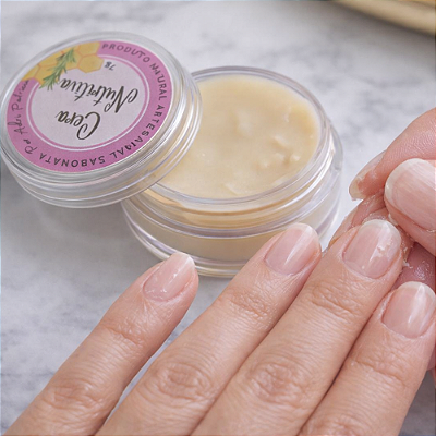Cera Natural Multifuncional (unhas, cutículas, lábios)