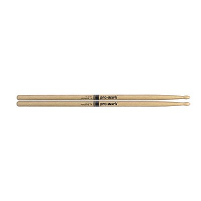 Par de Baquetas 7A Promark TXA7W Forward 7A Lacquered Hickory