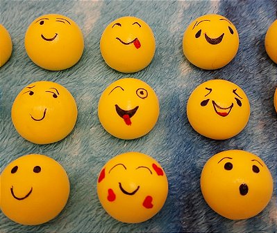 Kit Sabonete Mini Emoji | Lembrancinha Divertida e Criativa