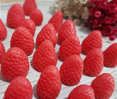 Kit c/Mini Morango em Sabonete Artesanal