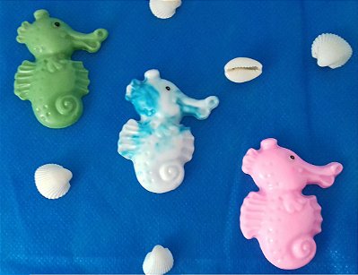 Kit Sabonete Artesanal Cavalos Marinhos | Delicada Lembrancinha
