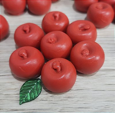 Kit Mini Sabonete Maçã e Ameixa | Lembrancinha Lúdica e Perfumada