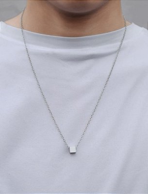 Colar Minimal