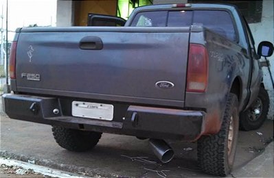 PARACHOQUE TRASEIRO PERSONALIZADO PARA FORD F250