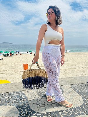 CALÇA BABADINHOS RENDA