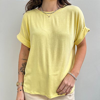 T-shirt Manga Japonesa Amarela Manteiga