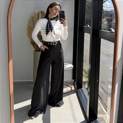 Calça Alfaiataria Carla Preta