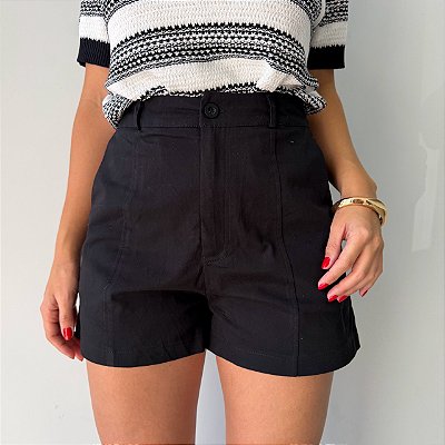 Shorts Taila Preto
