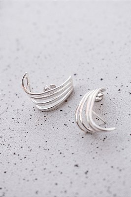Brinco Ear Hook Quatro Voltas