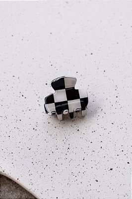 Piranha Mini Arredondada Checkboard Preta e Branca