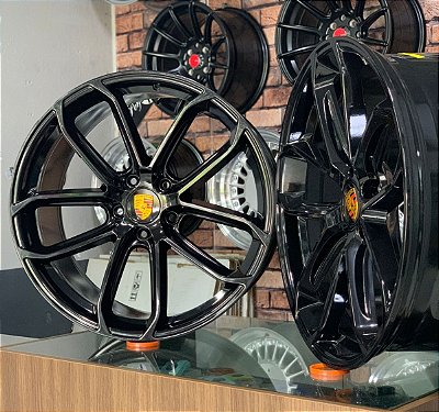 RODAS PORSCHE MACAN GTS ARO 21 DUAS TALAS FURAÇÃO 5X130 PRETA