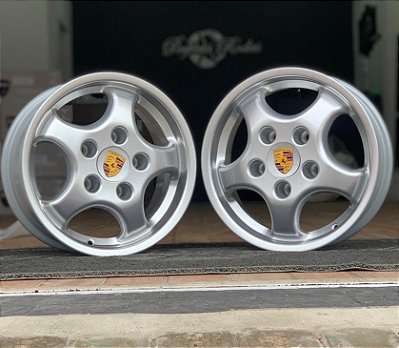 RODAS PORSCHE CUP 1 ARO 15 DUAS TALA 4,5 - 5,5 OU 6,5 FURAÇÃO 5X130 PRATA
