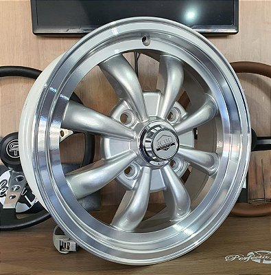 RODA RAW CLASSICS 8 SPOKE ARO 15X5,5 FURAÇÃO 4X130 PRATA