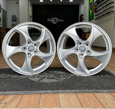 RODAS BRW 2230 ARO 18 FURAÇÃO 5X112 PRATA