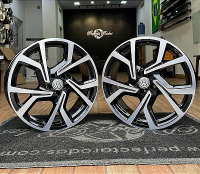 RODAS POLO GTS ARO 18 FURAÇÃO 5X100 PRETO DIAMANTADO