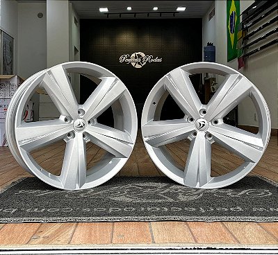RODAS FUSCA TSI ARO 20 FURAÇÃO 5X112 PRATA