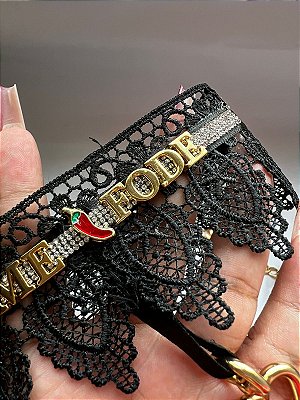 Coleira Erótica - Me Fode em Guipir com Strass