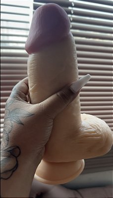 Ricardão - Prótese Realística com ventosa 27x8x8 - 20 cm penetráveis