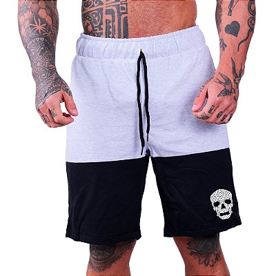 Bermuda Estampada Masculina MXD Conceito Detalhe Caveira Riscada