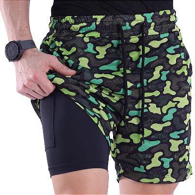 Bermuda Dupla 2 Em 1 Compressão com Suporte Toalha e Bolso Interno MXD Conceito Camuflado Selva Neon