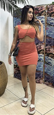 CONJUNTO TOP E SAIA TAMANHO ÚNICO (Veste P & M)