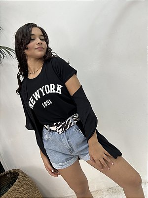 T-SHIRT COM ELASTANO E BEM CONFORTÁVEL (VESTE P & M)