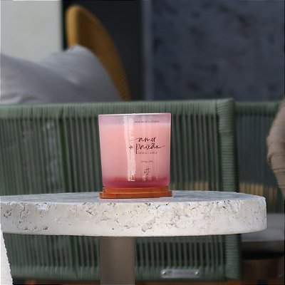 Vela Aromática Cereja e Avelã 200g | 40h - Vermelha