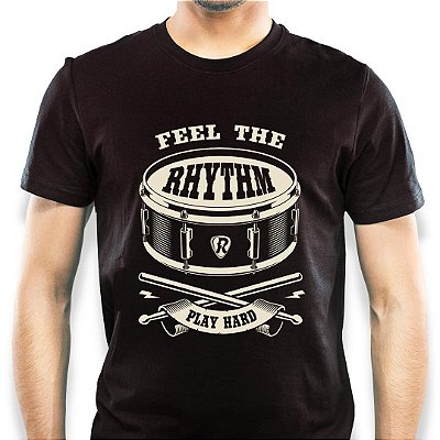 Camiseta Rock Premium Feel the Ryhthm manga curta tamanho adulto na cor preta