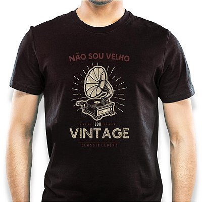 Camiseta não sou velho sou vintage tamanho adulto de mangas curtas na cor preta