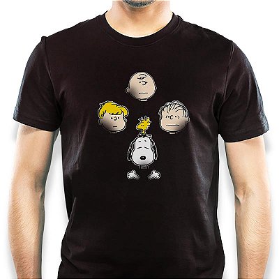 Camiseta Premium Snoopy Rhapsody tamanho adulto com mangas curtas na cor preta