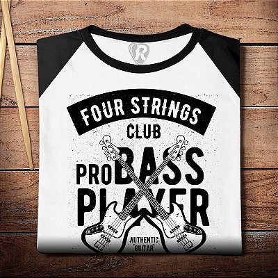 Oferta Relâmpago - Camiseta M Masculina branca com mangas pretas Four Strings Club