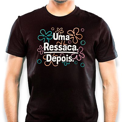 Camiseta Uma ressaca depois premium para adulto com mangas curtas na cor Preta