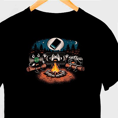 Camiseta Fear of Mobile na cor preta com mangas curtas premium