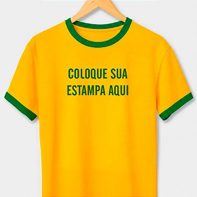 Camiseta Brasil Personalizada com Imagem e número nas costas para adulto com mangas curtas na cor Amarela com punhos verdes premium