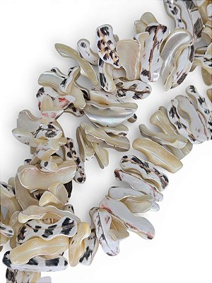 Madrepérola Cascalho Mesclado Furo Central