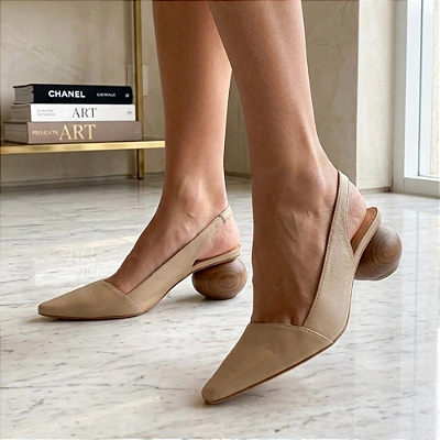 Scarpin Mariane Salto Bola Madeira Nude -  K.Daher