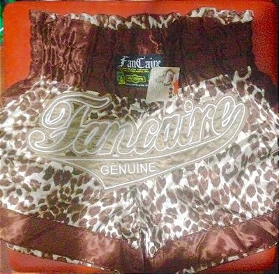 Short Muay Thai Feminino Tradicional Tailandês ONCINHA TAM PP