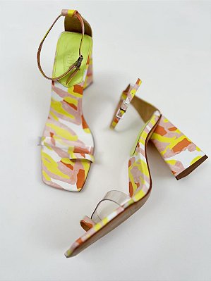 Sandália multicolorida Schutz - tam 36