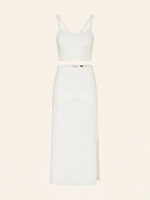 Conjunto branco com recortes - tam P