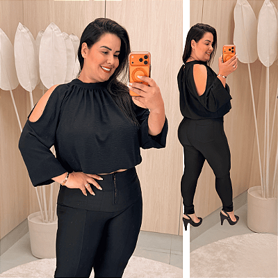 Blusa Manga Reina Preta Plus Size