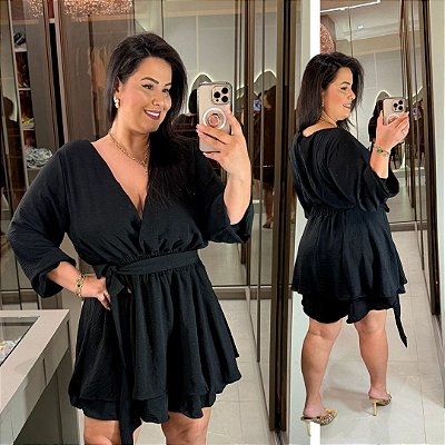 Macaquinho Cindy Manga Longa Preto Plus Size