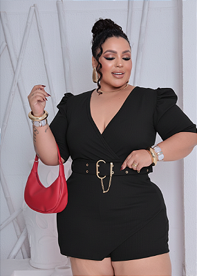 Macaquinho Transpassado Cecília Preto Plus Size