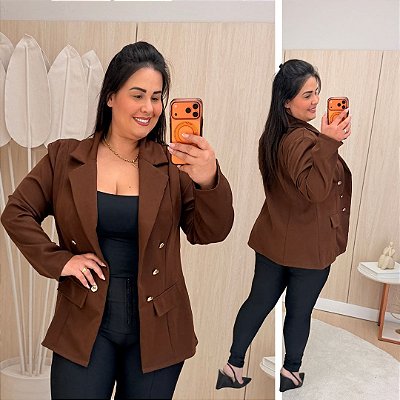 Blazer Max Célia Marrom Plus Size
