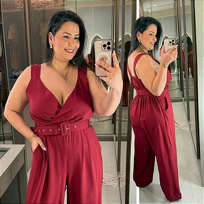 Macacão Bia Vinho Plus Size
