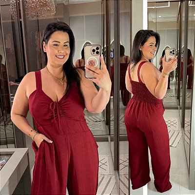 Macacão Duna Vip Marsala Plus Size