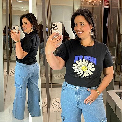 T shirt Algodão Preta Flor Branca Plus Size