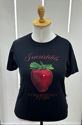 T shirt Morango Preta Plus Size